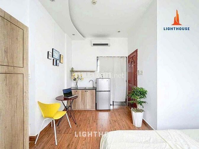 CHÍNH CHỦ CHO THUÊ STUDIO FULL NT CỬA SỔ TRỜI GẦN ĐẦM SEN