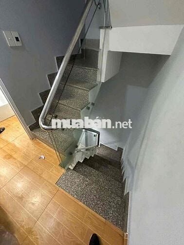 875/ Trần Hưng Đạo 3 Tầng hẻm 4m