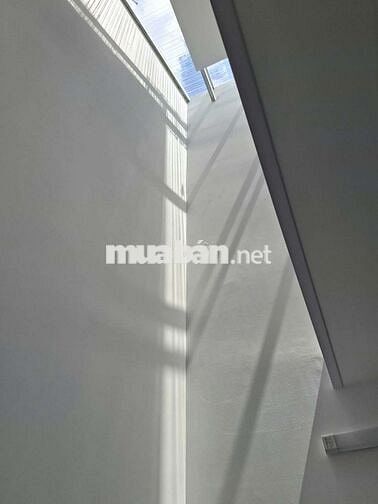Bán nhà mới đưởng Chiến Lược, BTĐ, 1 Trệt 1 Lửng, 54 m2, chỉ 3,58 tỷ