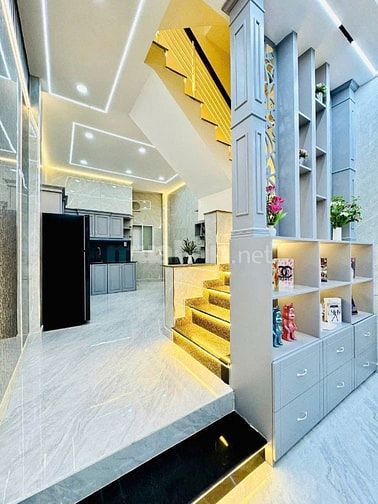 Cần bán gấp nhà 43m2 Lê Văn Duyệt, P3, Bình Thạnh. Gần Cầu Bông, SHR