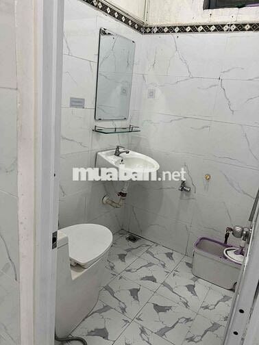 cần cho thuê lô b chung cư tây thạnh