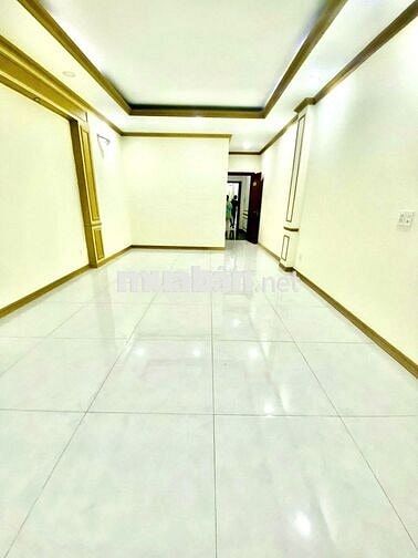 NHÀ MỚI MẶT TIỀN - 92C Nguyễn Hồng Đào, P.14, Q.TB - 5PN - 5x18m