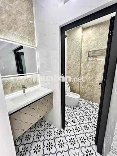 Nhà 5 Tầng Đẹp — Tân Hoà Đông Phan Anh (4x18) 5PN Hướng Đông