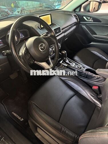 Mazda 3 2016 1.5 AT - 72000 km