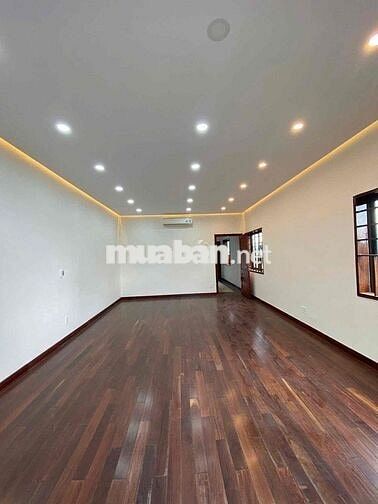4 TẦNG MT NGUYỄN HỮU THỌ 5PN MỚI ĐẸP 22 TRIỆU