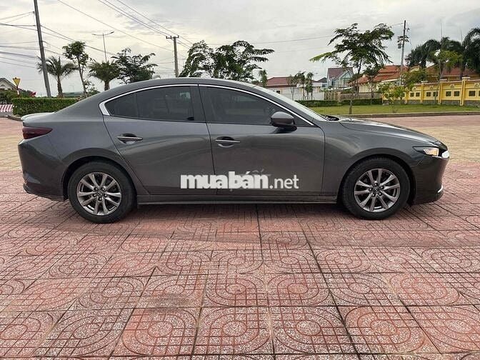 Mazda 3 2021 1.5 Luxury - 100000 km