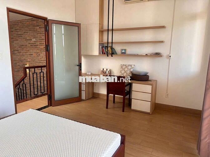 CHO THUÊ NHÀ MT ĐẸP NHẬN NGƯỜI NƯỚC NGOÀI Ở GIA ĐÌNH