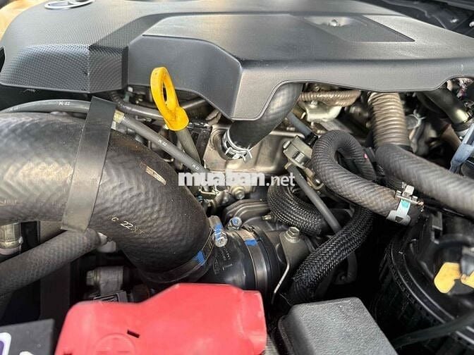Toyota Fortuner 2017 2.4 Số sàn máy dầu nhập Indo