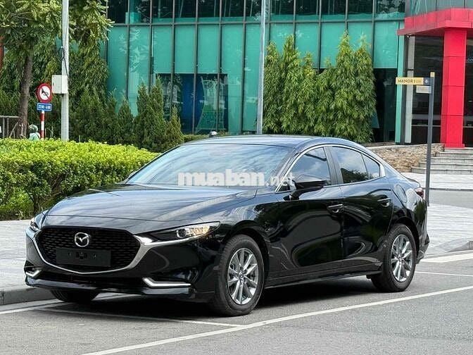 Mazda 3 2025 1.5L Luxury - 1500 km