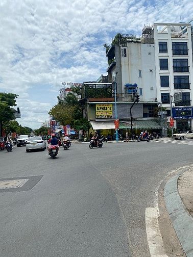 CHO THUÊ 3000m MẶT TIỀN– NƠ TRANG LONG,  BÌNH THẠNH .