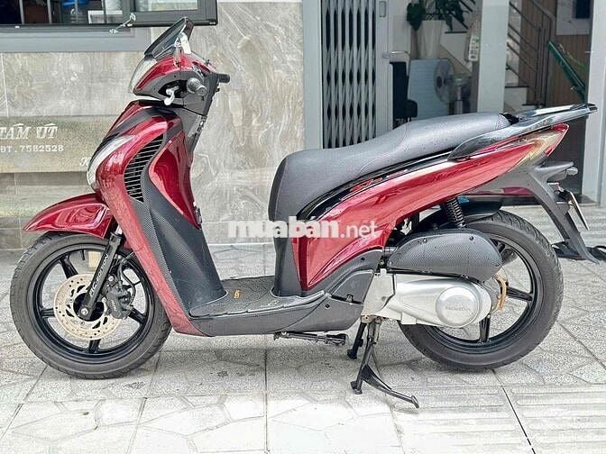 SH 150 nhập Ý 2011 chính chủ cần tiền bán gấp