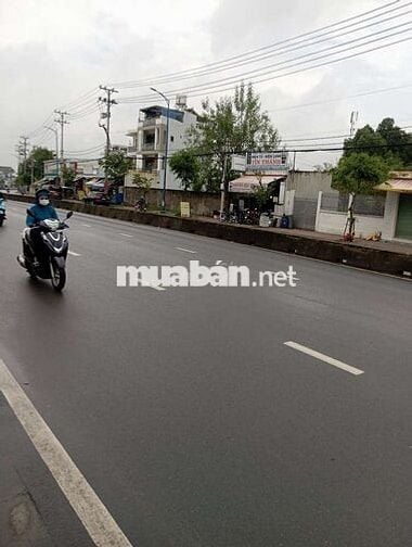 Bán nhà mặt tiền đường nhựa 8 m sổ hồng riêng Đông thạnh Hóc môn