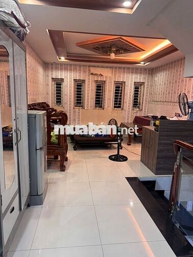 Nhà 48m2 đúc thật 2 lầu 4pn hẻm 4m đường Gò Xoài, BHH A, Q. Bình Tân