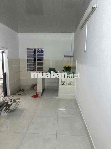Nhà đẹp SHR 4*14m hẻm thông 7m Buôn Bán Ngay Chợ Ấp 4 Nguyễn Thị Tú VL