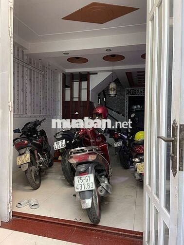 Nhà 48m2 đúc thật 2 lầu 4pn hẻm 4m đường Gò Xoài, BHH A, Q. Bình Tân