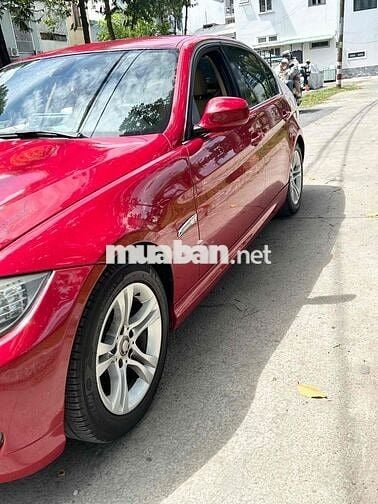 BMW 3 Series 2011 cần tìm chồng