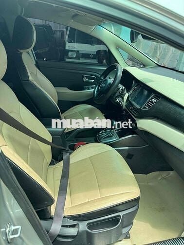 Kia Rondo 2016 1.7 DAT - 100000 km