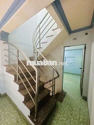 Nhà shr Huỳnh Tấn Phát Tân đã sửa đẹp ban công Thuận Quận 7