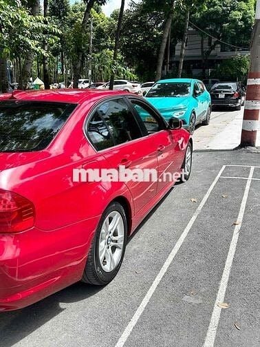 BMW 3 Series 2011 cần tìm chồng