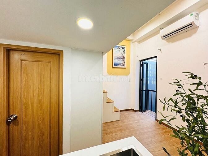 CĂN HỘ CỬA SỔ HÀNH LANG DUPLEX CỬA SỔ TRỜI FULL NỘI THẤT