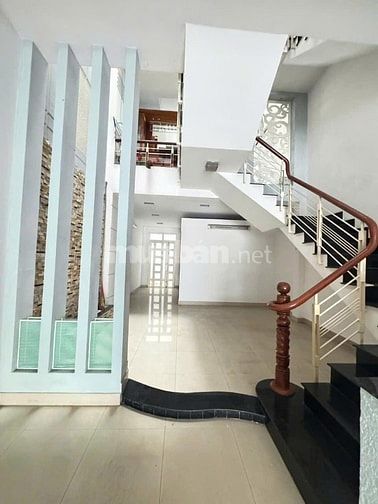 Bán nhà 5x20m, 3.5 tấm, ngay trung tâm P5 Q8