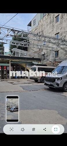 Cho thuê Mặt tiền 10x10m có sân thượng 150m2