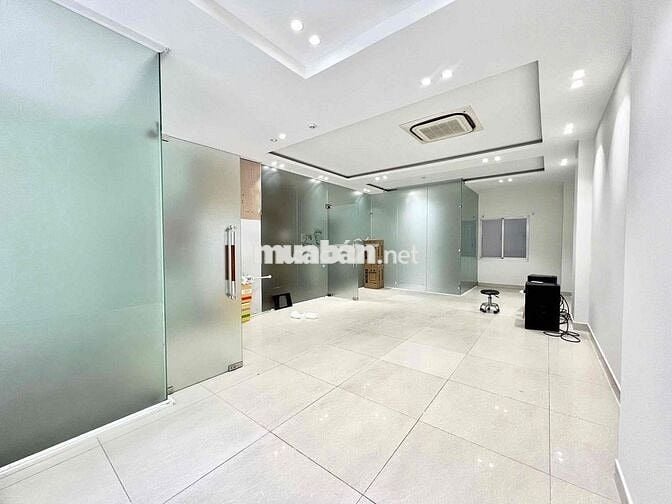 Chính Chủ Cho Thuê Mặt Bằng Kinh Doanh Ngay Chợ Lý Phục Man Quận 7