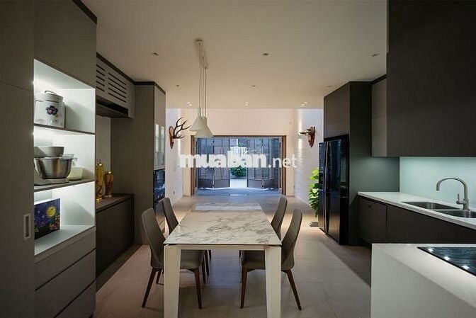 NHÀ ĐẸP SIÊU HIỂM!- 339B Nguyễn Thái Bình P12, Q.TB- 5x20 CÓ THANG MÁY