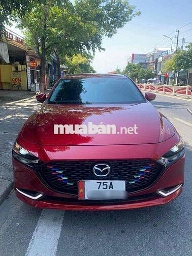 Mazda 3 2020 1.5L Luxury - 80000 km