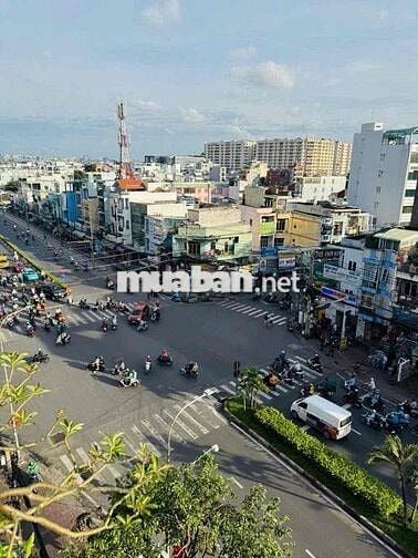 Bán nhà MT Tô Ký, 3x12m5, 5 lầu, sân thượng, sát ngã tư chợ cầu, q12