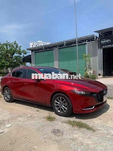 Mazda 3 2020 1.5L Luxury - 80000 km