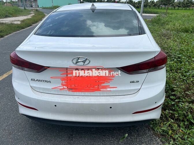 Hyundai Elantra 2019  - 142050 km