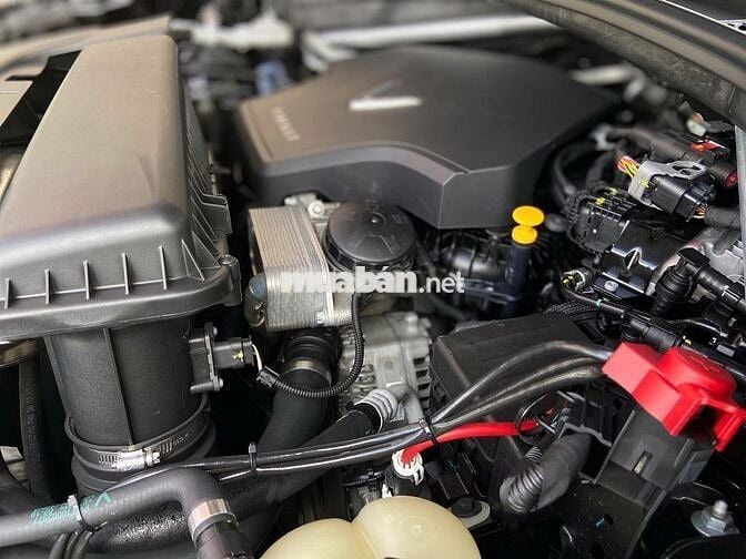 VinFast Lux SA2.0 Turbo Premium 2021