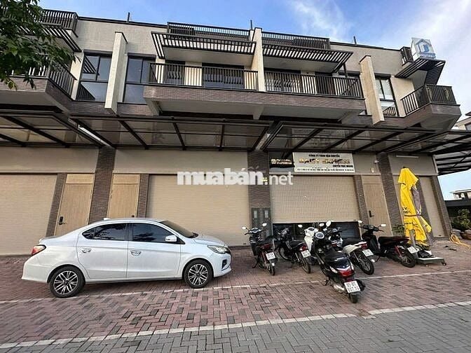 🌸Căn Shophouse đối diện CLB Thể Dục Thể Thao