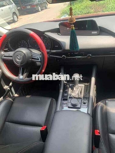 Mazda 3 2020 1.5L Luxury - 80000 km
