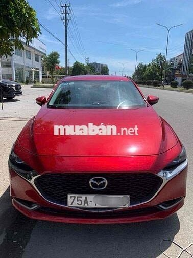 Mazda 3 2020 1.5L Luxury - 80000 km