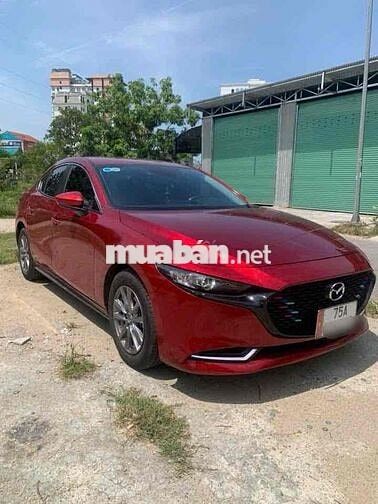 Mazda 3 2020 1.5L Luxury - 80000 km