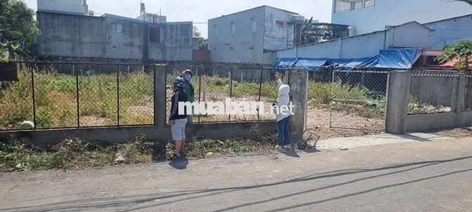 ĐẤT 27 tỷ - dt:20,6 ×37=763m 2 sổ đất full thổ cư 2/37 thị trấn