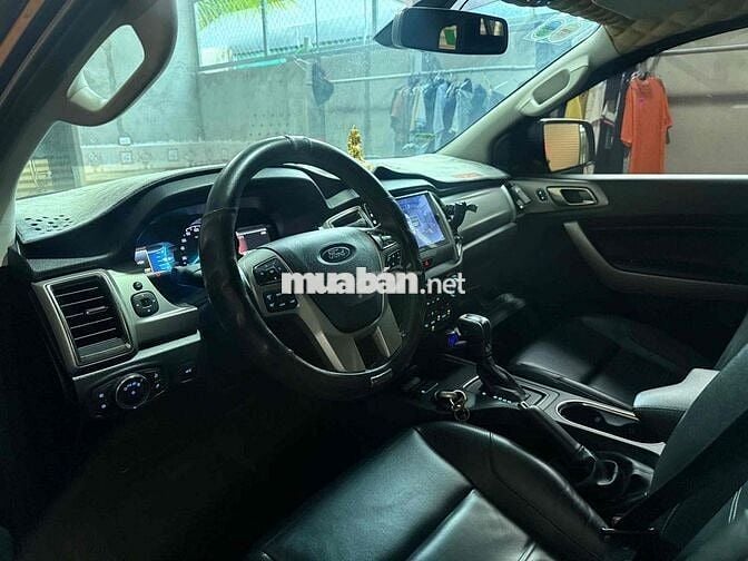 Ford Everest 2019 Trend 2.0L  AT 4x2 - 98000 km