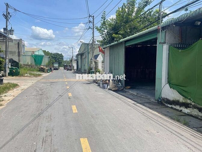 Cho thuê kho, xưởng 300m2 có 3pha, giá rẻ