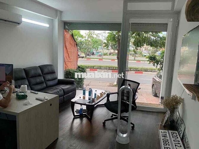 CHO THUÊ NHÀ 4TẦNG MT PHẠM VĂN ĐỒNG HIỆP BÌNH CHÁNH THỦ ĐỨC GIGAMALL