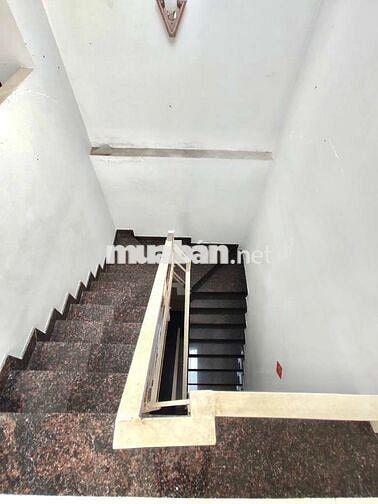 BÁN NHÀ HIẾM ĐẸP PHẠM VĂN CHIÊU NGANG KHỦNG HẺM XE TẢI KHU VIP GÒ VẤP.
