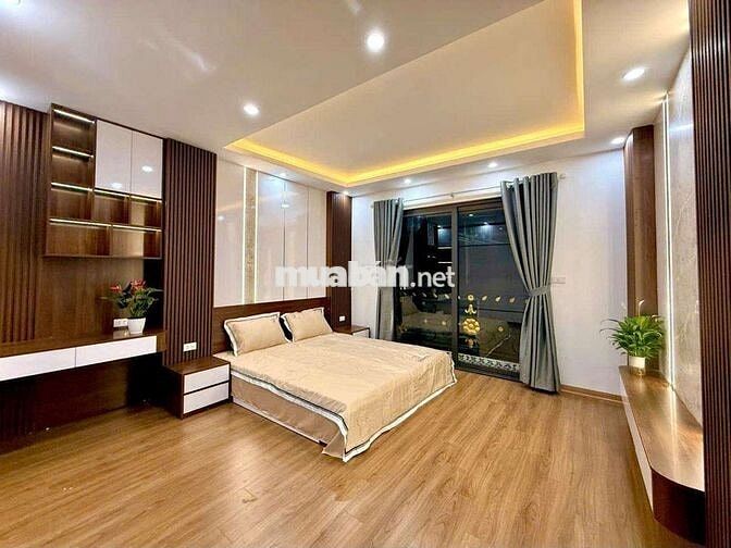 Bán nhà ở Hồ Đắc Di, 46m*6 tầng thang máy, gần phố, 4PN full nội thất