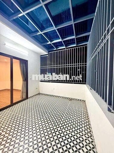 Bán nhà ở Hồ Đắc Di, 46m*6 tầng thang máy, gần phố, 4PN full nội thất
