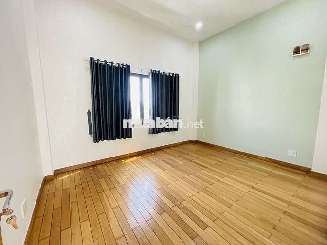 BÁN NHÀ TÂN PHÚ HXH HUỲNH THIỆN LỘC 4TẦNG GIÁ 5,5TỶ TL