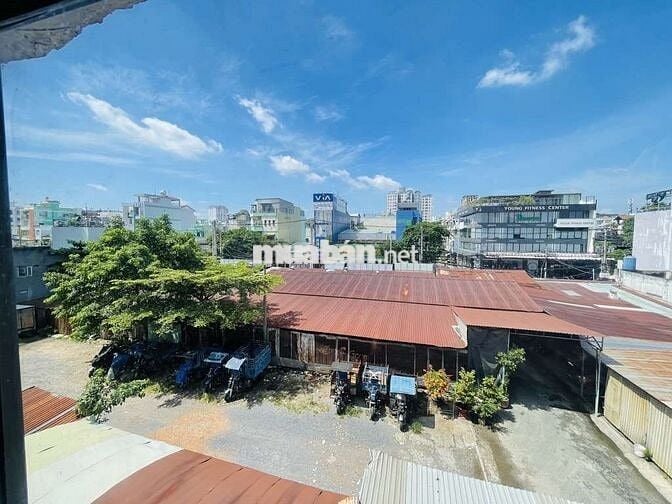 BÁN NHÀ TÂN PHÚ HXH HUỲNH THIỆN LỘC 4TẦNG GIÁ 5,5TỶ TL