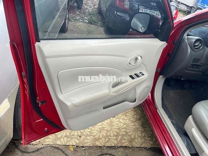 Nissan Sunny 2015 1.5MT - xe rất đẹp bảo hành máy