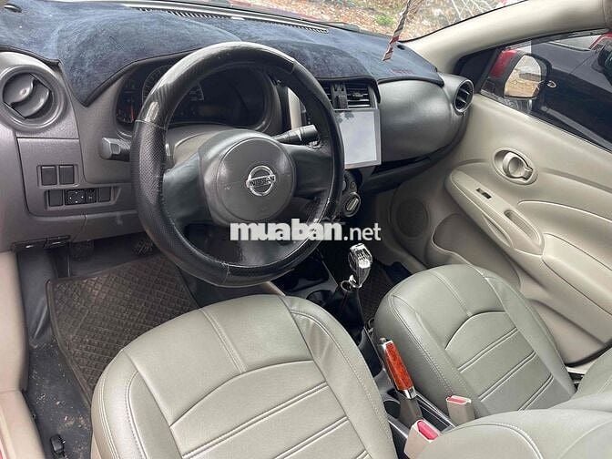 Nissan Sunny 2015 1.5MT - xe rất đẹp bảo hành máy