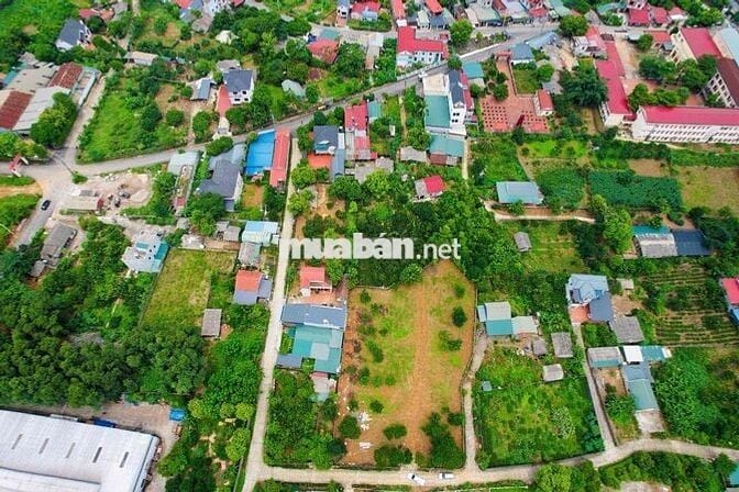 NGHỈ DƯỠNG VỪA XINH 303M TÁCH ĐÔI ĐƯỢC YÊN BÀI BA VÌ ĐÓN SÓNG METRO