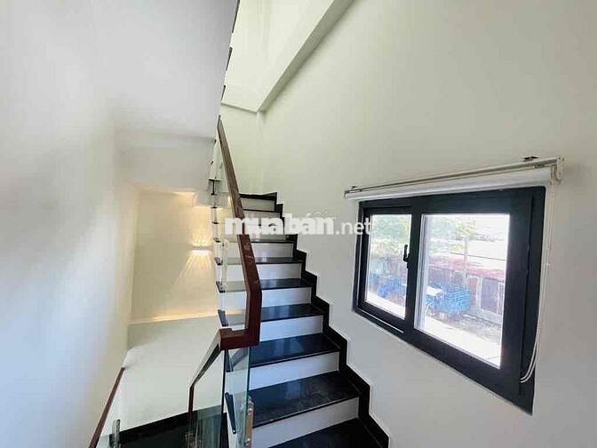 HUỲNH THIỆN LỘC-TÂN PHÚ-DTs140M2-4TẦNG BTCT-HXH THÔNG-HC ĐỦ-CHỈ 5.X TỶ